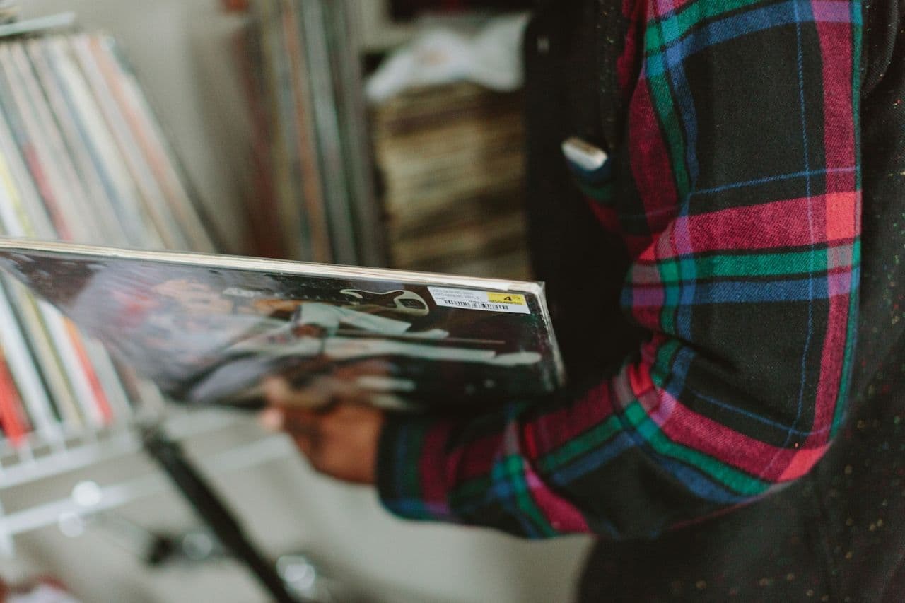 Vinyl Curation & Sourcing